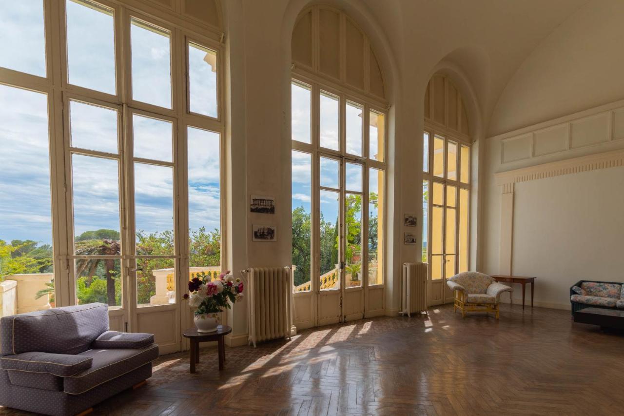 Les Logis De Valescure *